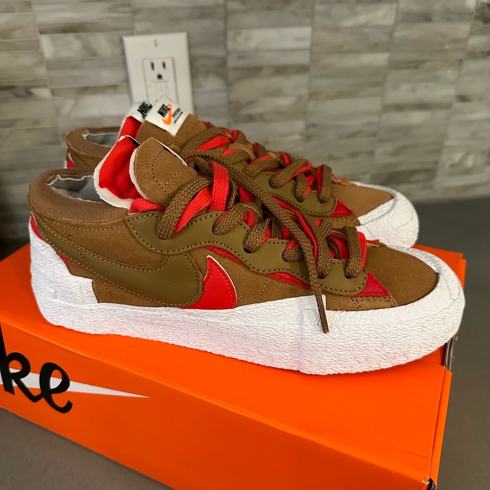 Brand New Nike Low Blazer Sacai